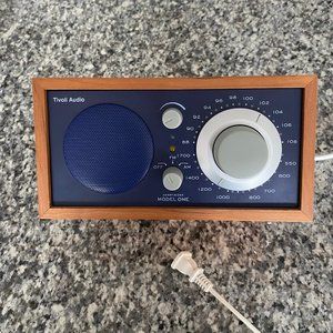 TIVOLI AUDIO RADIO